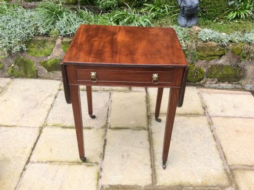 NARROW MAHOGANY GEORGIAN SIDE TABLE - ADDITIONAL PHOTO 2