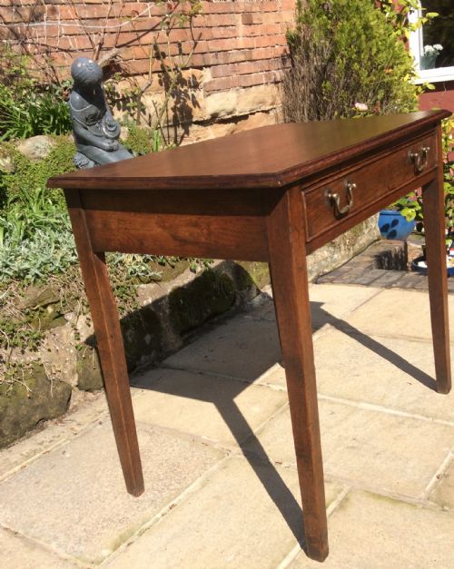 GEORGIAN OAK SIDE TABLE - ADDITIONAL PHOTO 1
