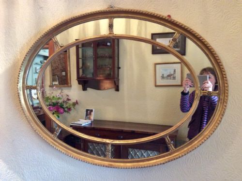 LARGE OVAL GILTWOOD MIRROR - ADDITIONAL PHOTO 3