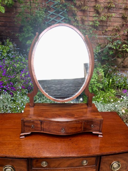 GEORGIAN MAHOGANY TOILET OR DRESSING TABLE MIRROR - ADDITIONAL PHOTO 1