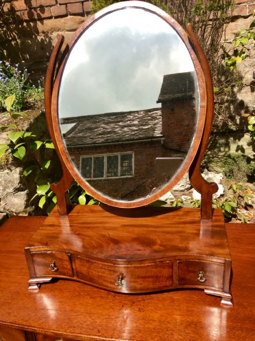 georgian mahogany toilet or dressing table mirror - CATEGORY: ANTIQUE MIRRORS - DATED 1800