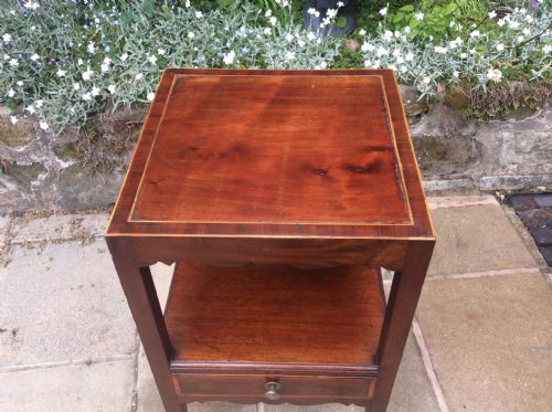MAHOGANY BEDSIDE TABLE - ADDITIONAL PHOTO 3