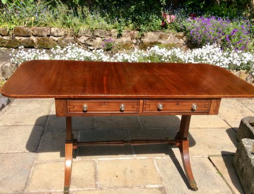 SUPERB REGENCY MAHOGANY SOFA TABLE - ADDITIONAL PHOTO 2
