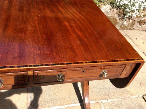 SUPERB REGENCY MAHOGANY SOFA TABLE - ADDITIONAL PHOTO 4