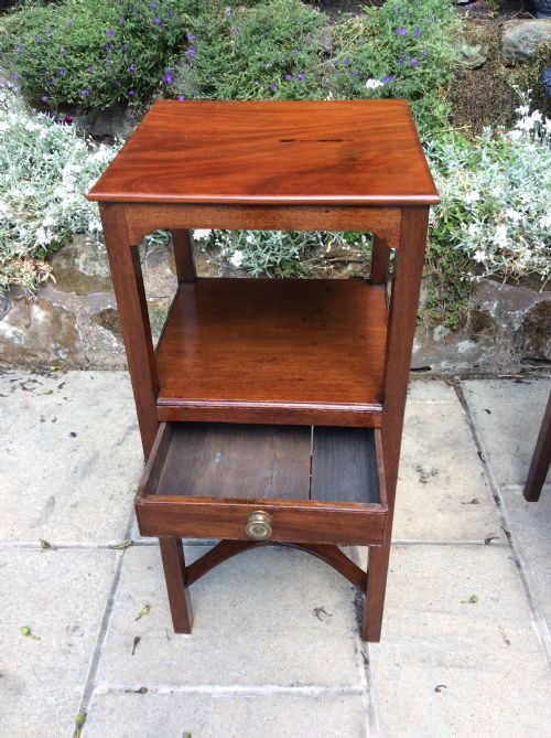 GEORGIAN BEDSIDE TABLE - ADDITIONAL PHOTO 4