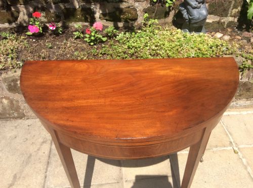 GEORGIAN DEMI LUNE MAHOGANY CARD TABLE - ADDITIONAL PHOTO 6