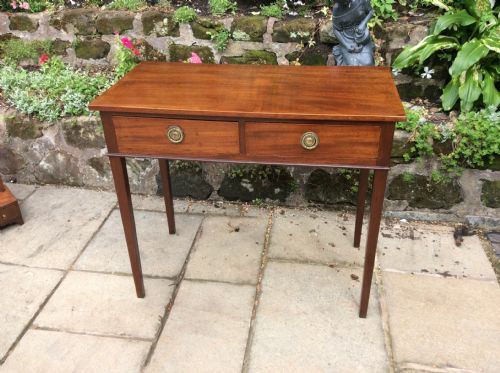 georgian mahogany side table - CATEGORY: ANTIQUE TABLES - DATED 1800