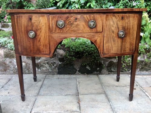 SUPER SMALL GEORGIAN BOW FRONT SIDEBOARD - ADDITIONAL PHOTO 5