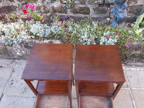 GEORGIAN MAHOGANY BEDSIDE TABLES - ADDITIONAL PHOTO 5