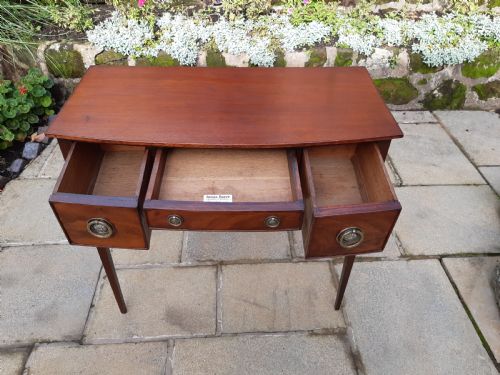 NARROW BOW FRONT HALL TABLE LOWBOY - ADDITIONAL PHOTO 6