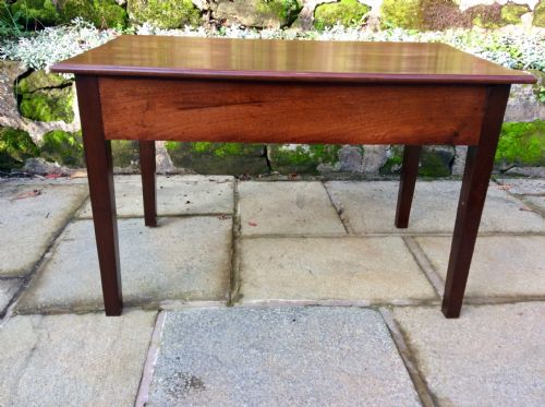 MAHOGANY COFFEE TABLE - ADDITIONAL PHOTO 6