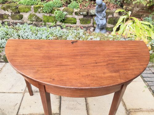 LARGE GEORGIAN MAHOGANY DEMI LUNE CONSOLE SIDE TABLE - ADDITIONAL PHOTO 5