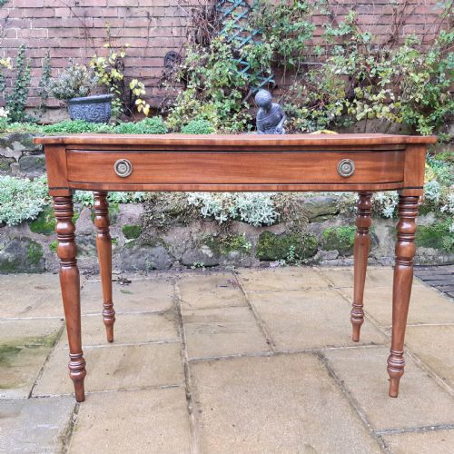 EARLY 19TH CENTURY MAHOGANY DRESSING OR SIDE TABLE - ADDITIONAL PHOTO 5