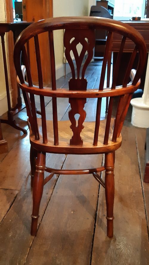 YEW WOOD CHILD'S CHAIR - ADDITIONAL PHOTO 5