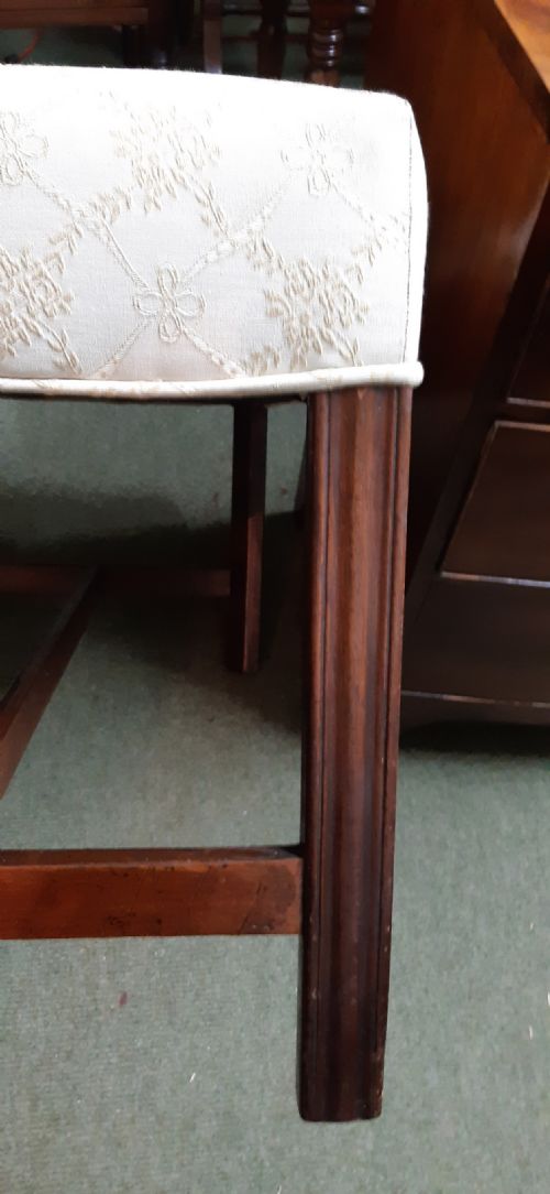 MAHOGANY STOOL - ADDITIONAL PHOTO 5