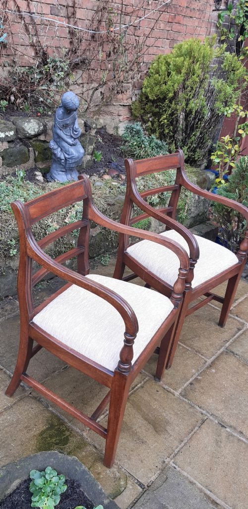 PAIR OF GEORGIAN MAHOGANY ARMCHAIRS - ADDITIONAL PHOTO 3