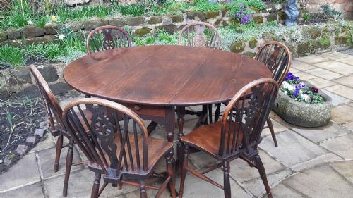 SUPER LATE 17TH C OAK DINING TABLE - ADDITIONAL PHOTO 9