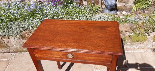 SMALL GEORGIAN MAHOGANY SIDE TABLE - ADDITIONAL PHOTO 3