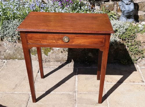 small georgian mahogany side table - CATEGORY: ANTIQUE TABLES - DATED 1800