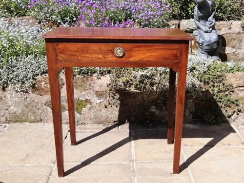 SMALL GEORGIAN MAHOGANY SIDE TABLE - ADDITIONAL PHOTO 2