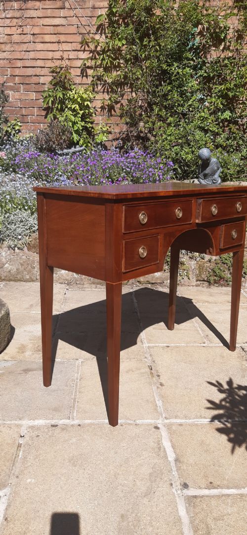 GEORGIAN MAHOGANY DRESSING TABLE - ADDITIONAL PHOTO 8