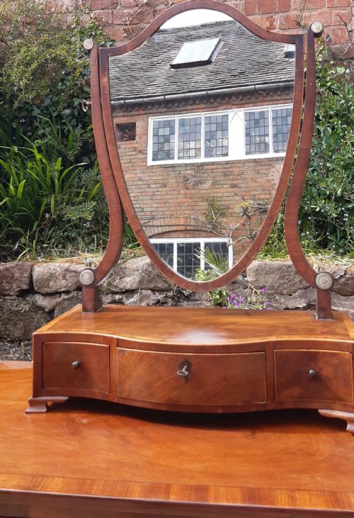 GEORGIAN SERPENTINE TOILET MIRROR - ADDITIONAL PHOTO 4