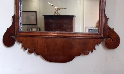 GEORGIAN WALNUT FRETWORK WALL MIRROR - ADDITIONAL PHOTO 2