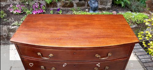 GEORGIAN BOW FRONT MAHOGANY CHEST OF DRAWERS - ADDITIONAL PHOTO 2