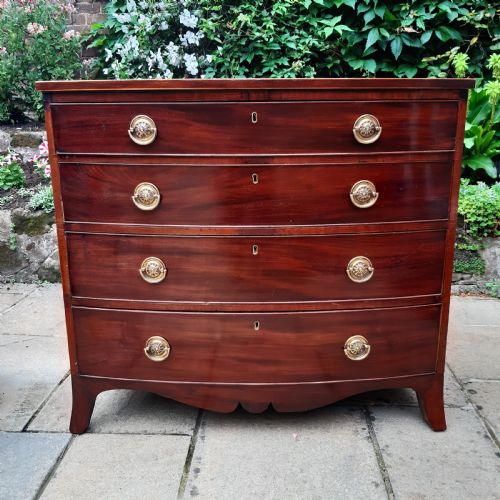 SUPERB SMALL MAHOGANY BOW FRONT CHEST OF DRAWERS - ADDITIONAL PHOTO 6