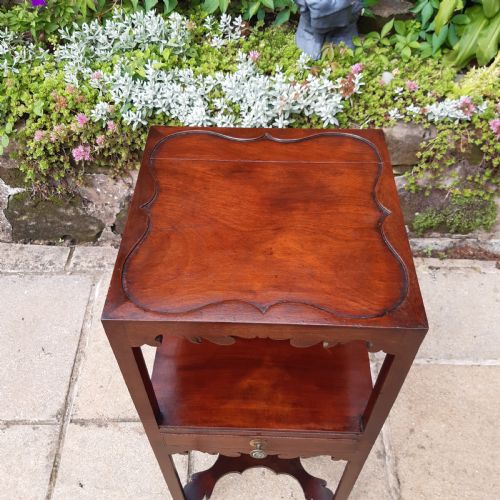 PRETTY MAHOGANY BEDSIDE TABLE - ADDITIONAL PHOTO 1
