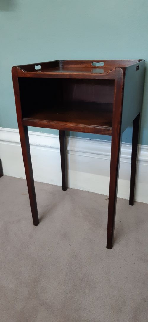 GEORGIAN MAHOGANY BEDSIDE TABLE - ADDITIONAL PHOTO 6