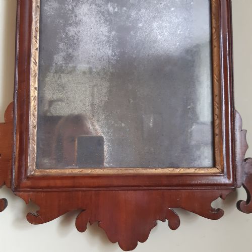 GEORGIAN MAHOGANY FRET IR FRETWORK MIRROR WITH ORIGINAL PLATE - ADDITIONAL PHOTO 1