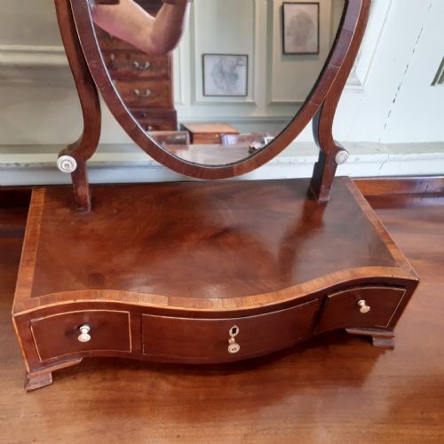 GEORGIAN MAHOGANY TOILET DRESSING TABLE MIRROR - ADDITIONAL PHOTO 1