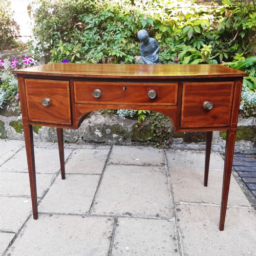 georgian mahogany dressing table - CATEGORY: ANTIQUE DRESSING TABLES - DATED GEORGIAN