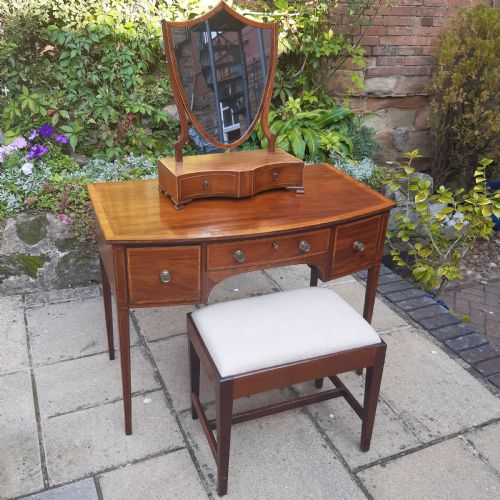 GEORGIAN MAHOGANY DRESSING TABLE - ADDITIONAL PHOTO 9