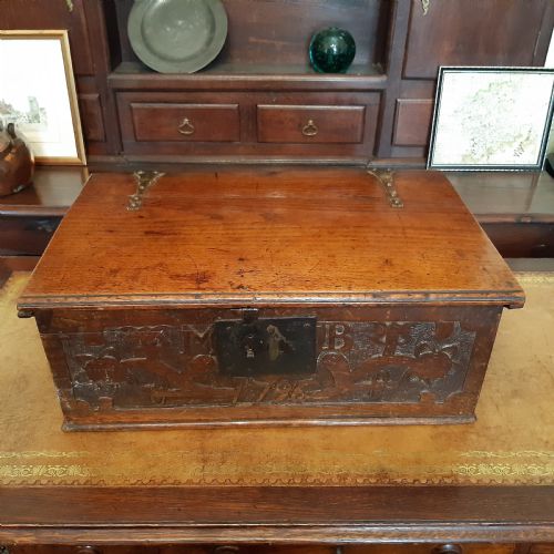 GEORGIAN OAK BIBLE BOX - ADDITIONAL PHOTO 1