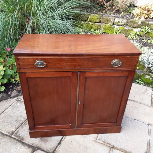 GEORGIAN MAHOGANY SIDE CABINET CHIFFONIER - ADDITIONAL PHOTO 5