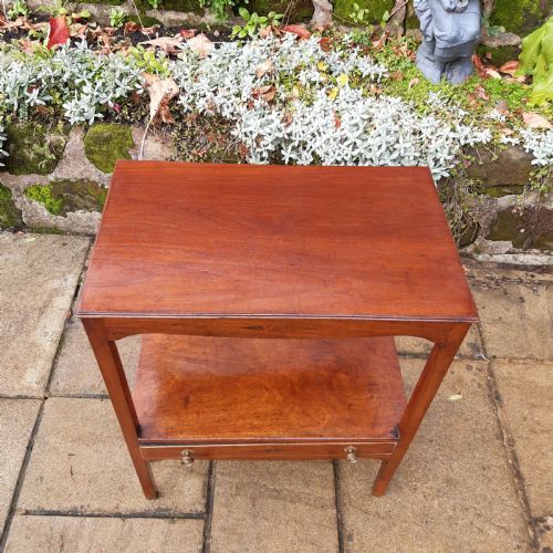 SMALL LATE GEORGIAN MAHOGANY SIDE TABLE - ADDITIONAL PHOTO 4