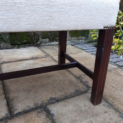 MAHOGANY STOOL - ADDITIONAL PHOTO 3