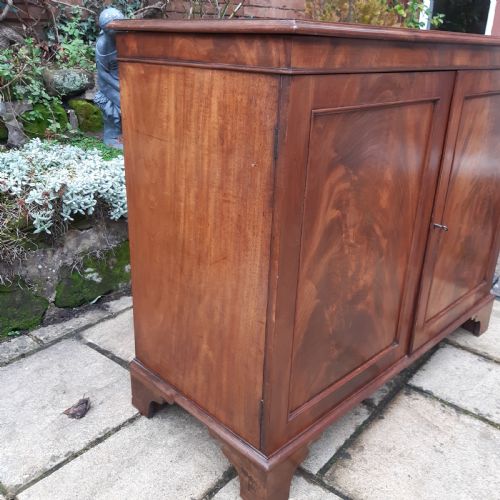 GEORGIAN MAHOGANY SIDE CABINET - ADDITIONAL PHOTO 9
