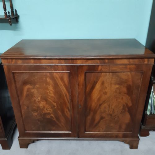 GEORGIAN MAHOGANY SIDE CABINET - ADDITIONAL PHOTO 14