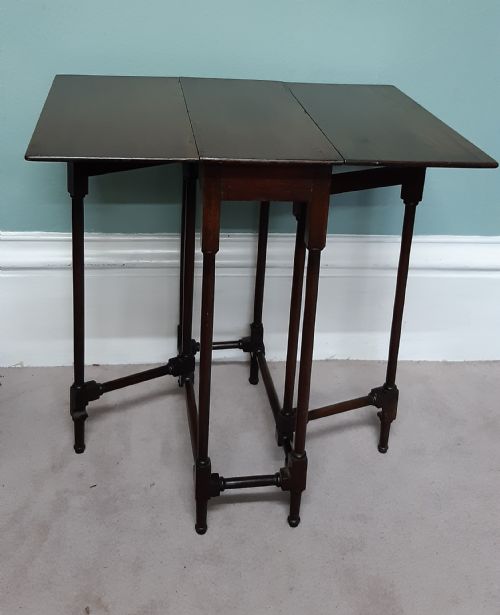 SMALL SPIDER LEG TABLE - ADDITIONAL PHOTO 4