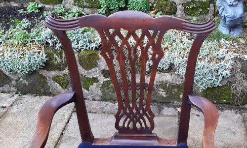 18TH CENTURY CHIPPENDALE PERIOD ARMCHAIR - ADDITIONAL PHOTO 1