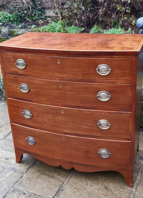 bow front chest of drawers - CATEGORY: ANTIQUE CHEST OF DRAWERS - DATED REGENCY