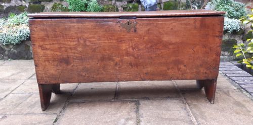ELM COFFER SWORD CHEST - ADDITIONAL PHOTO 1