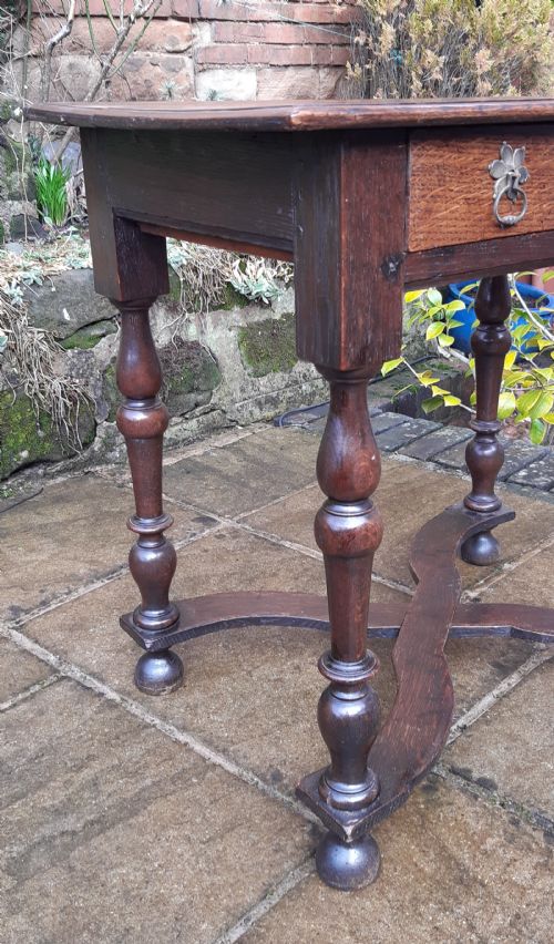 OAK SIDE TABLE 18TH CENTURY - ADDITIONAL PHOTO 2