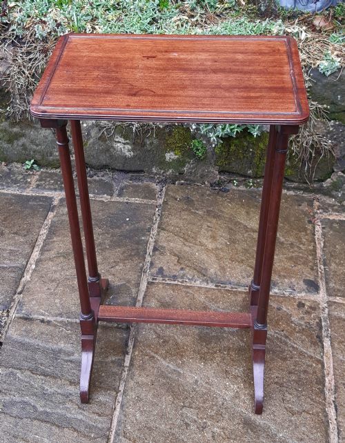 small regency occasional table - CATEGORY: ANTIQUE TABLES - DATED REGENCY