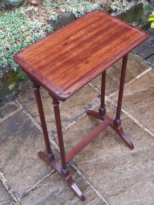SMALL REGENCY OCCASIONAL TABLE - ADDITIONAL PHOTO 1