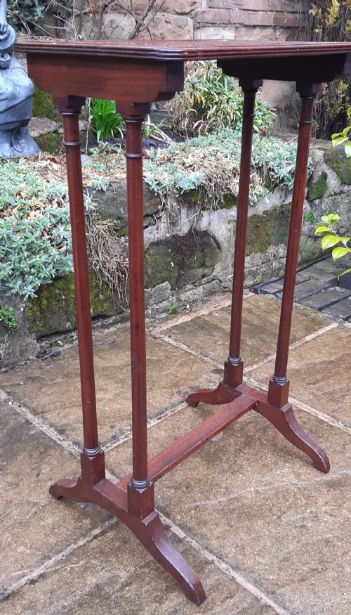 SMALL REGENCY OCCASIONAL TABLE - ADDITIONAL PHOTO 3