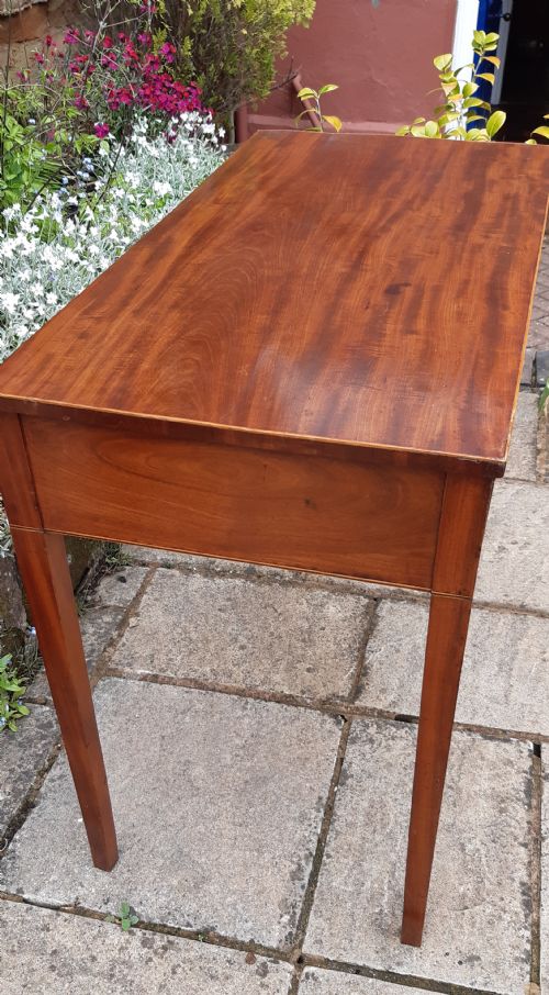 LOVELY GEORGIAN MAHOGANY SIDE WRITING TABLE - ADDITIONAL PHOTO 4